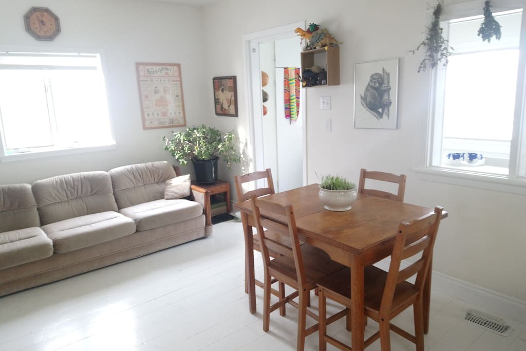 Kitchen + dining table