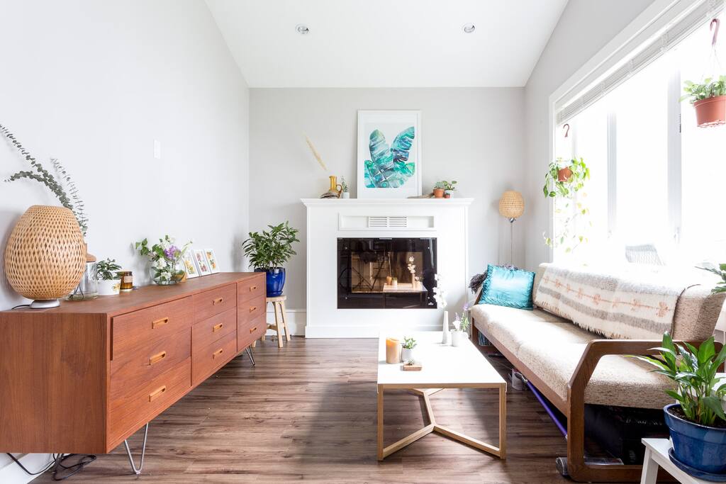 Bright and cozy living area
