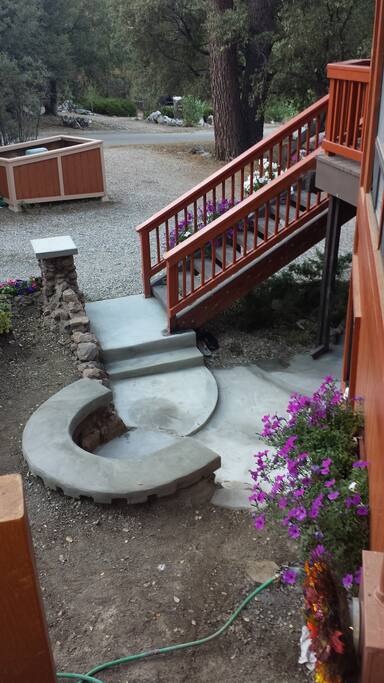 Front patio Nook