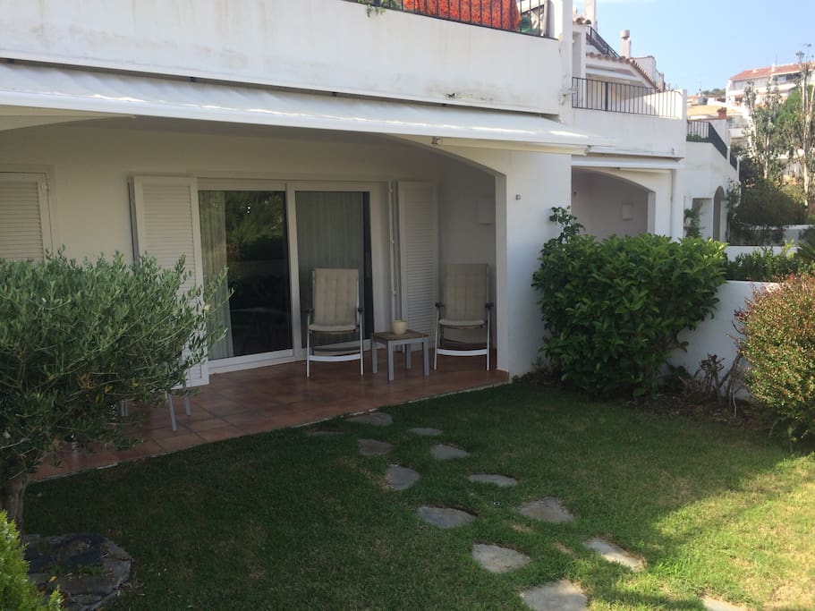 Terraza con jardín