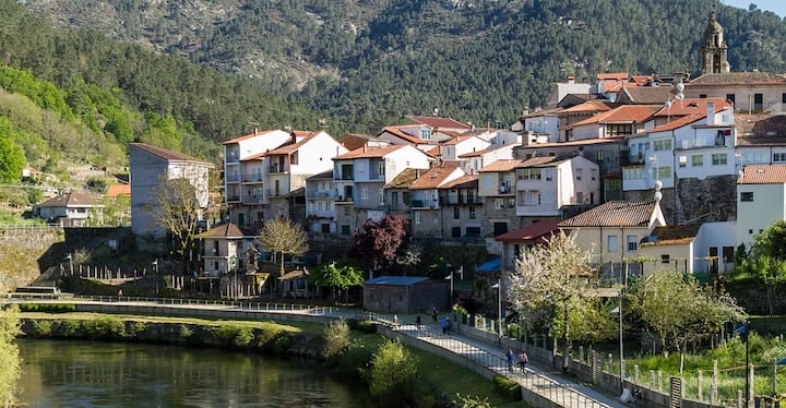 Berán Vacation Rentals &amp; Homes - Galicia, Spain | Airbnb