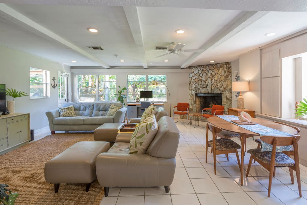 Spacious 800 square foot open concept studio style floor plan.
