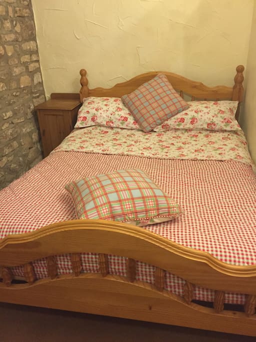 Lovely room in our delightful country house. Double and single beds. Plenty of storage space. Own bathroom with toiletries.