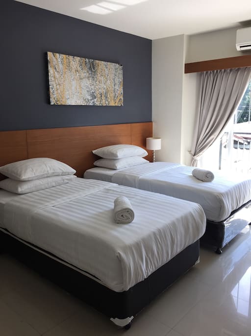 Superior Twin Bed Room