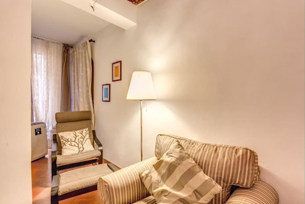 Soggiorno con poltrona relax