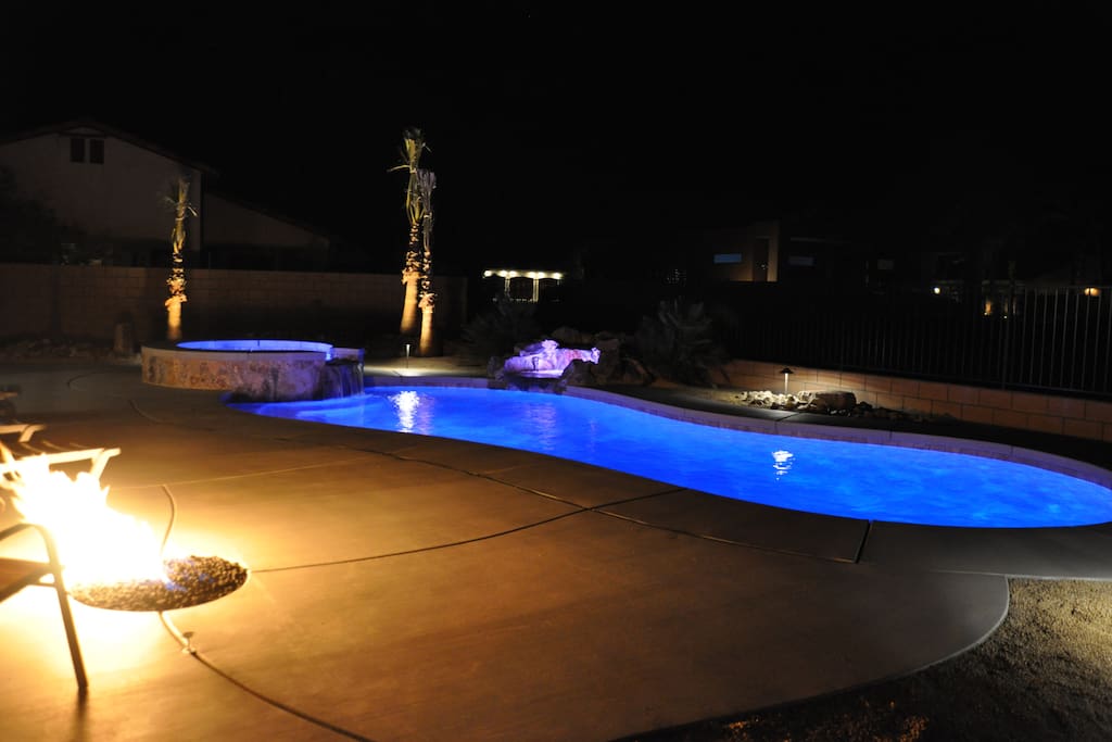 Programmable lighting. Gas fire pit.