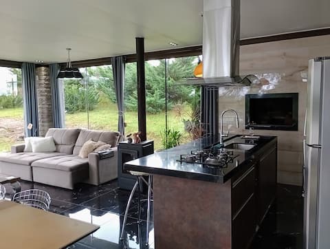 Popular Airbnb listing: lake house in Rio Grande Do Sul