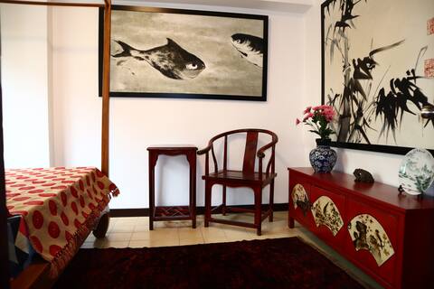 Wong Kar Wai Movies Inspired Flat at Sukhumvit