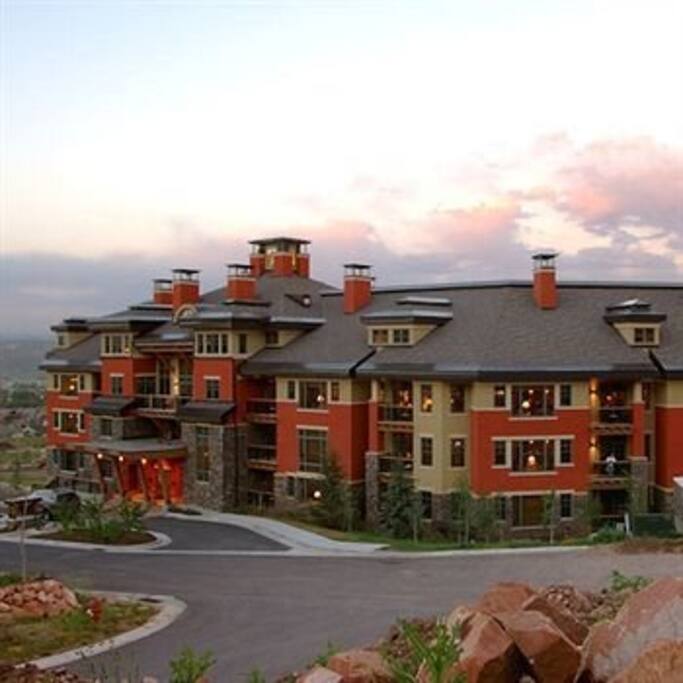 The Miner's Club in the summer