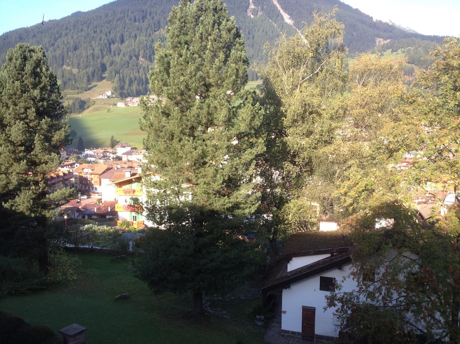 vista dalle finestre del soggiorno