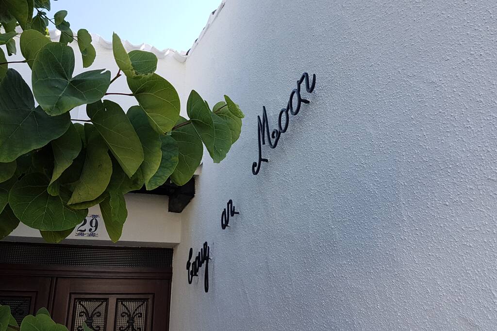 Le nom de la maison : Trouz Ar Moor ou le Bruit de la Mer
