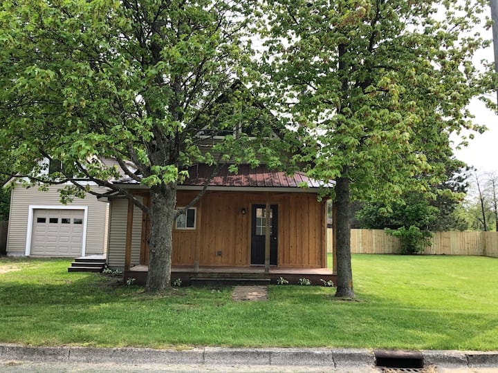 Manistee Vacation Rentals & Homes Michigan, United States Airbnb