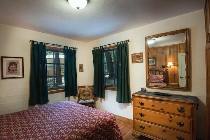 วิวตรงข้ามห้องชั้นล่าง