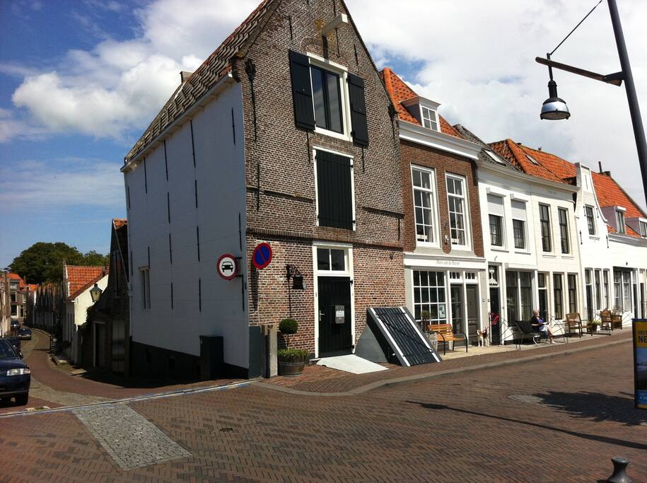 Vakantiehuis in het mooie historische stadje Zierikzee met meer dan 500 monumenten