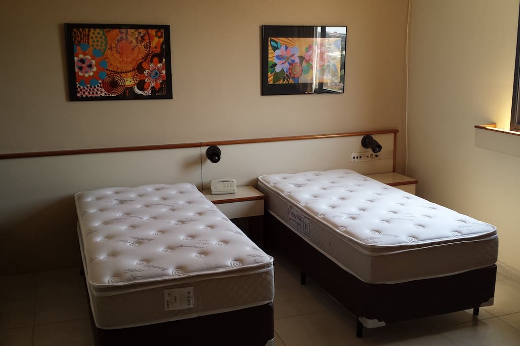 Opção com 2 camas de solteiro