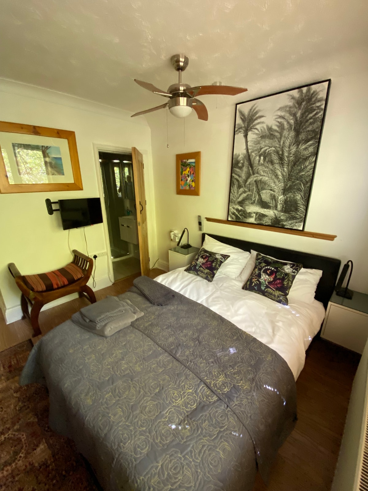 Corner Cottage