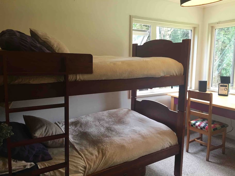 Habitación con camarote , ideal para niños o estudio