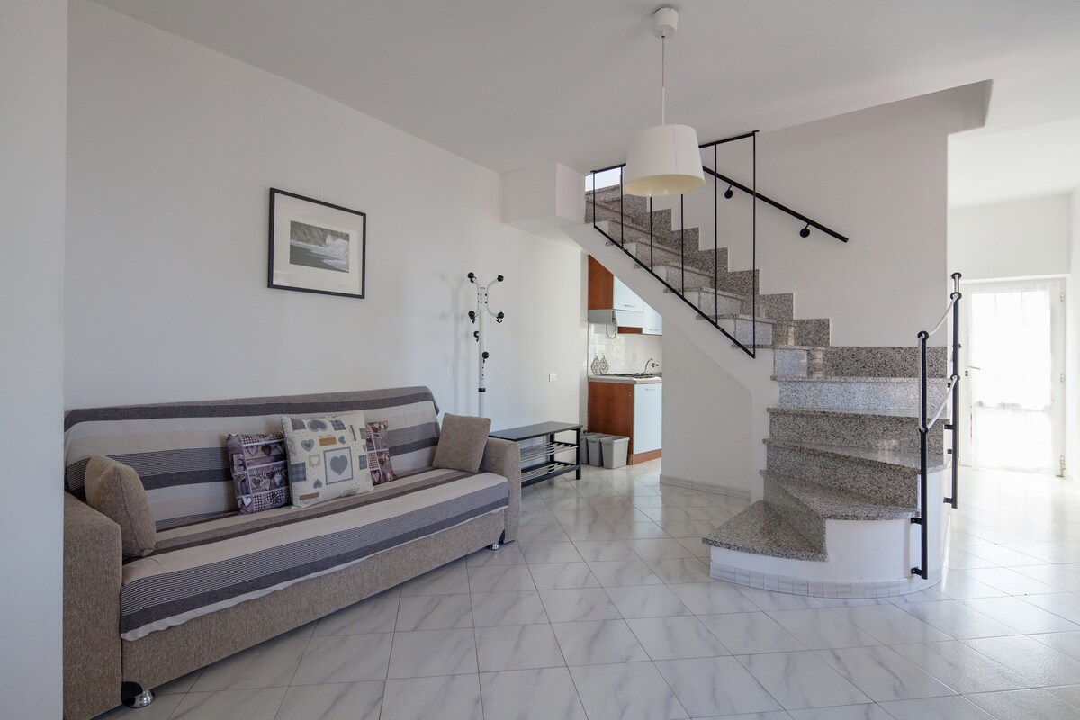 Top performing Airbnb: Villino Azzurra CITR: 011030-AFF-081 in Vernazza