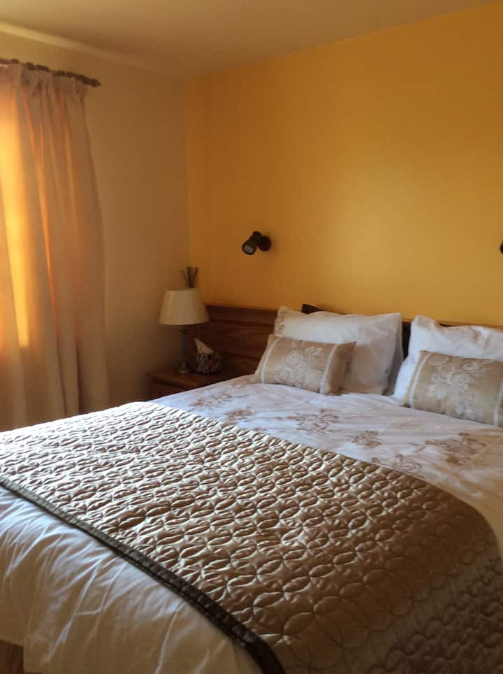 Შემდეგ ორადგილიანი ოთახი