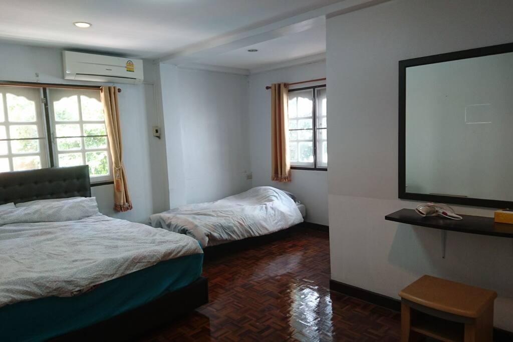 GUEST ROOM, Air Conditoner
