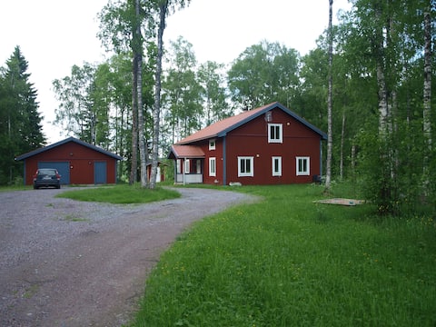 Scenic leisure accommodation near Romme Alpin