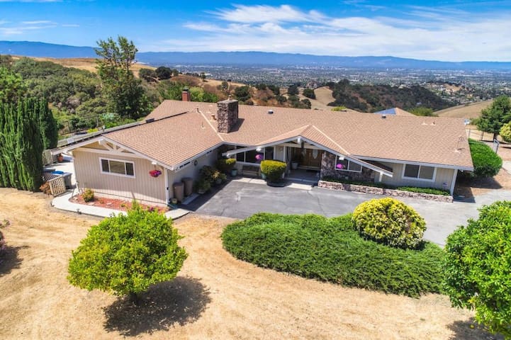 Bay Area Views Retreat and Events @ Veranda Hills