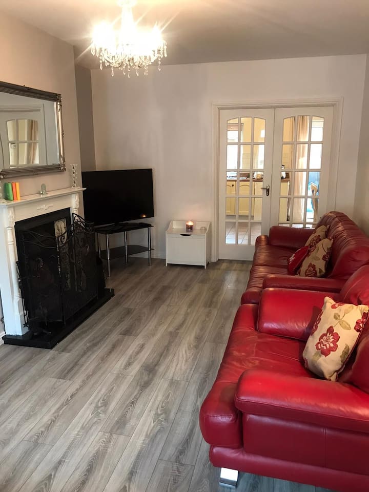Marine Viewtown House Sleeps 8 Sea, Sand, Surf - Bundoran