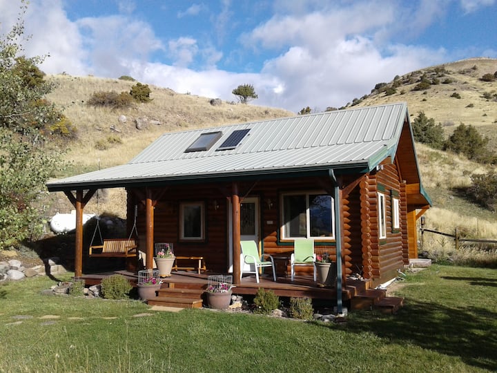 Yellowstone Montana Cabin Healing Retreat 1 Cabins for Rent in