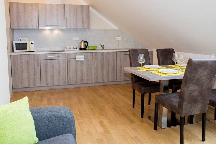 Modern apartments for 5 adults gallery image 3