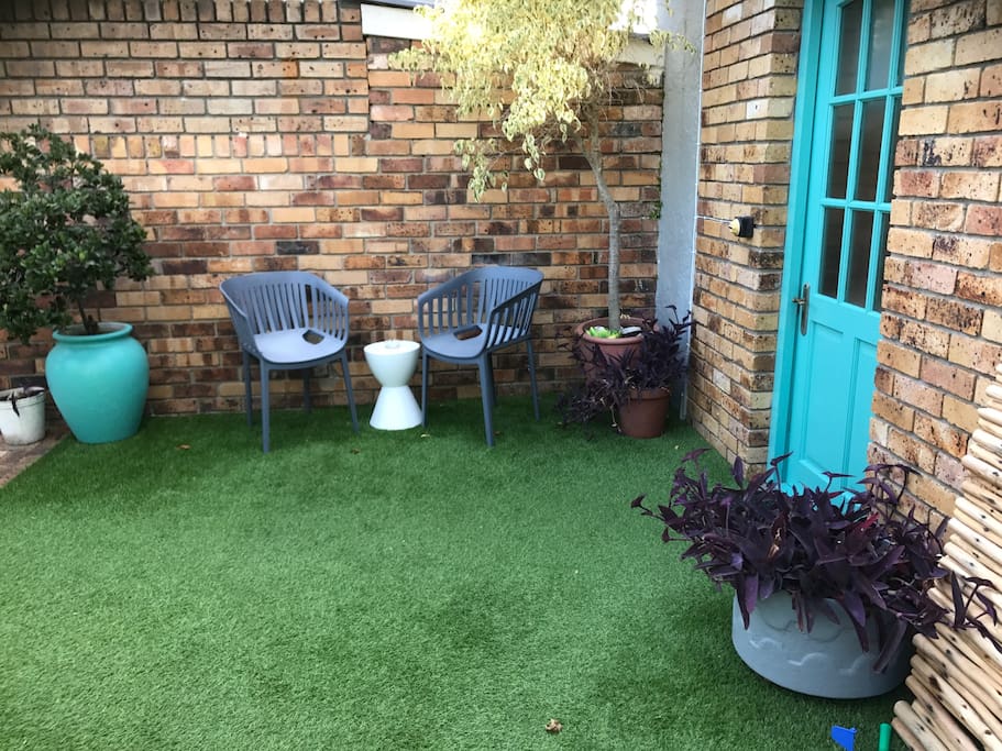 Front Seating area