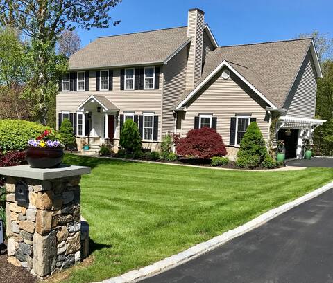 BEAUTIFUL LUXURIOUS DANBURY ESTATE!!