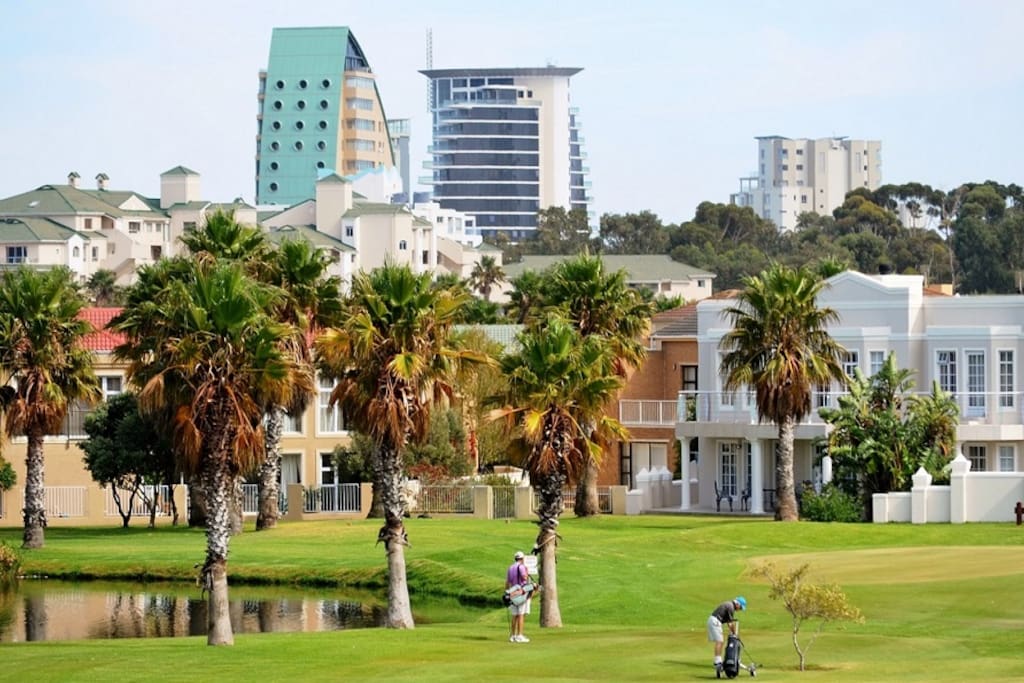 Sea view Apartment on Golf Estate