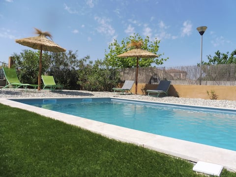 The Olivier house with swimming pool, swimming lane