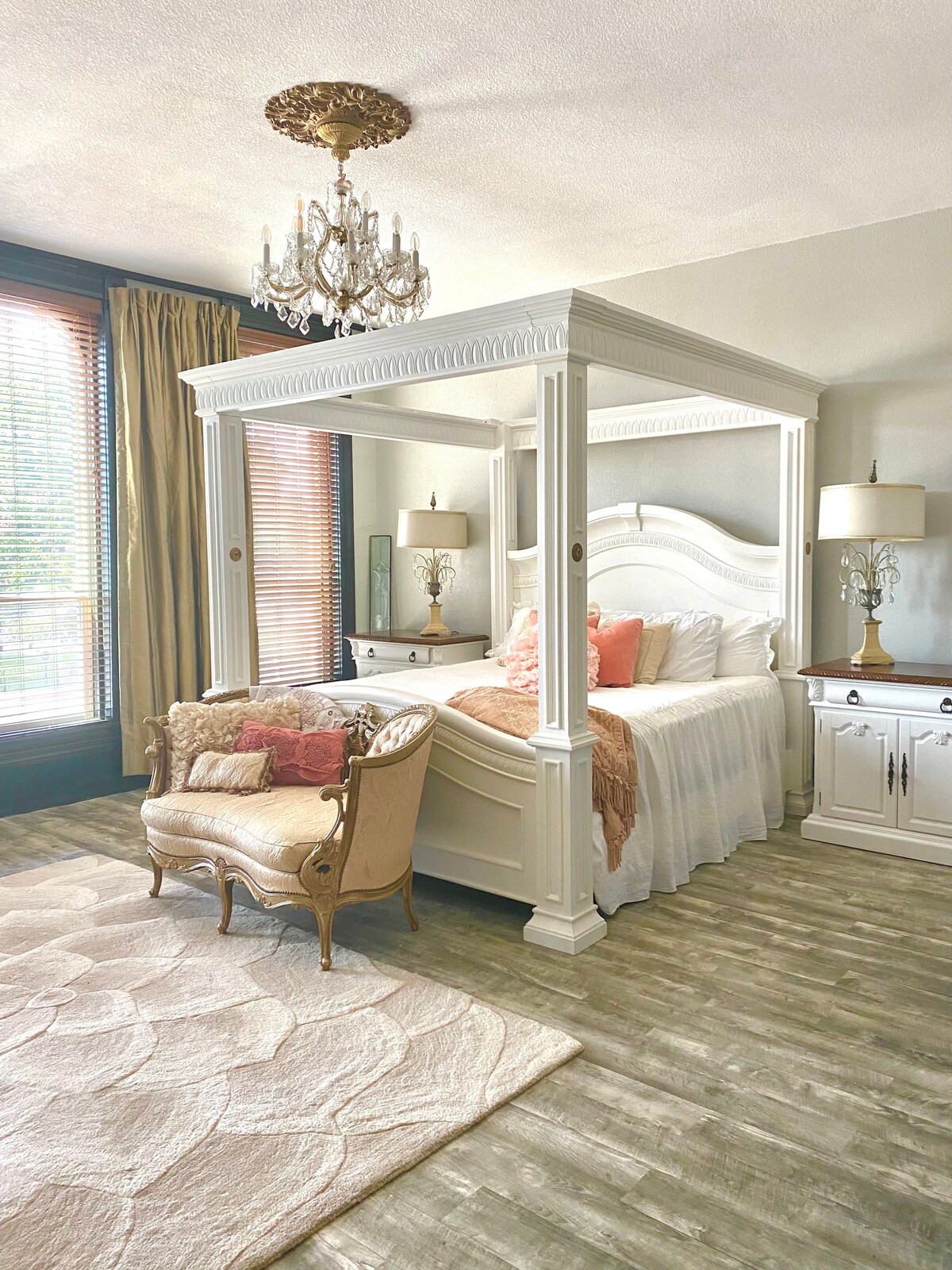 Luxurious Updated 3 bedroom loft - Condominiums for Rent in