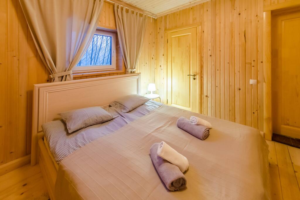 Room 1
