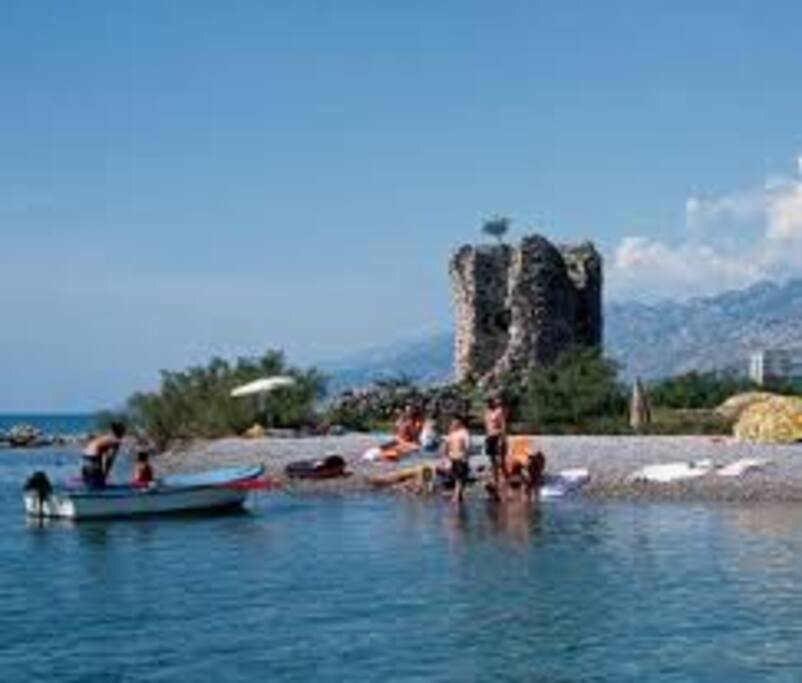 Plaža Večka kula