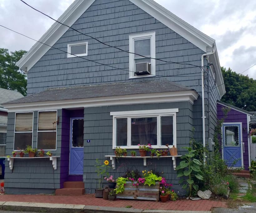 Front of Rose Cottage
