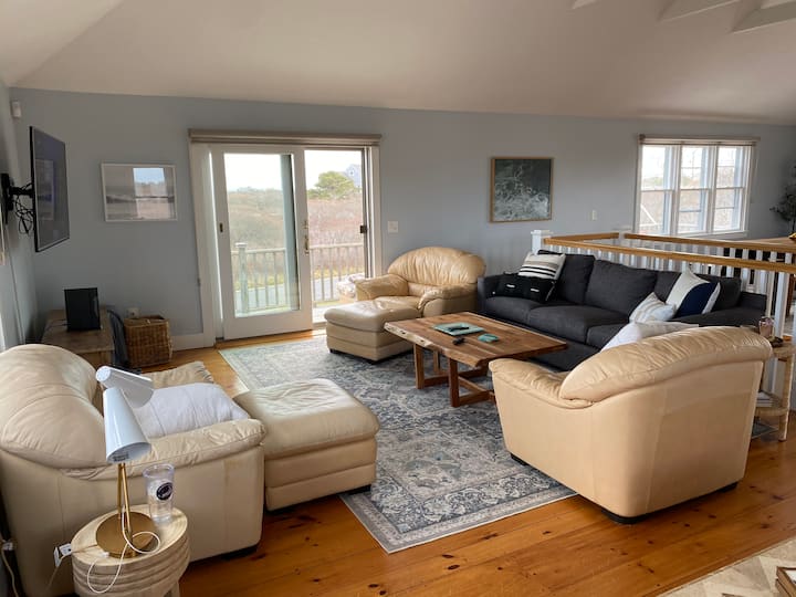 Beachfront Nantucket Experience At Sunny Daze! - Nantucket, MA
