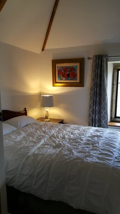 Courtyard Suite Bedroom