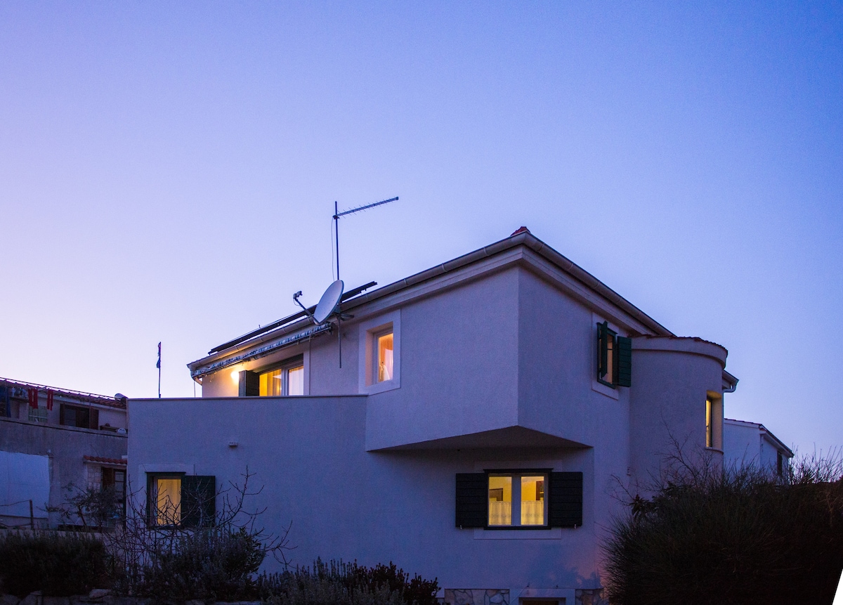 Villa Lapis Vis — property photo 28