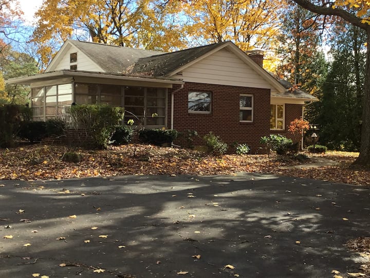 Breezewood Holiday Rentals & Homes Pennsylvania, United States Airbnb