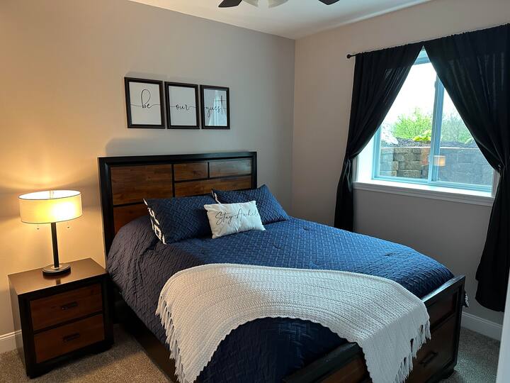 Schlafzimmer 2