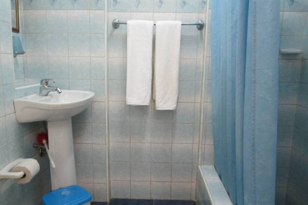 Bathroom / Baño