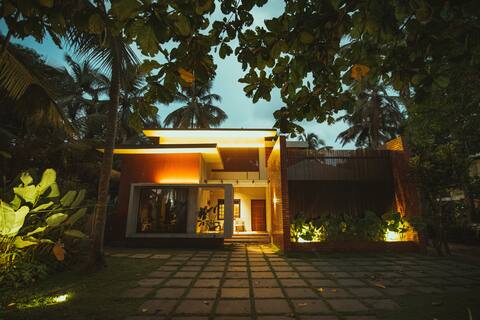 The Mriya, beachfront pool villa