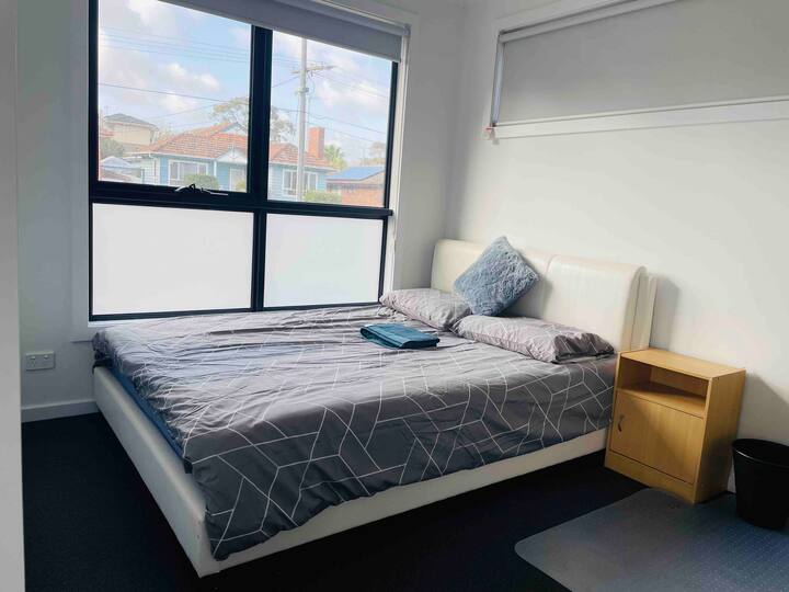 საძინებელი 3