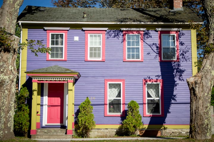 Airbnb Shelburne Vacation Rentals Places To Stay Nova