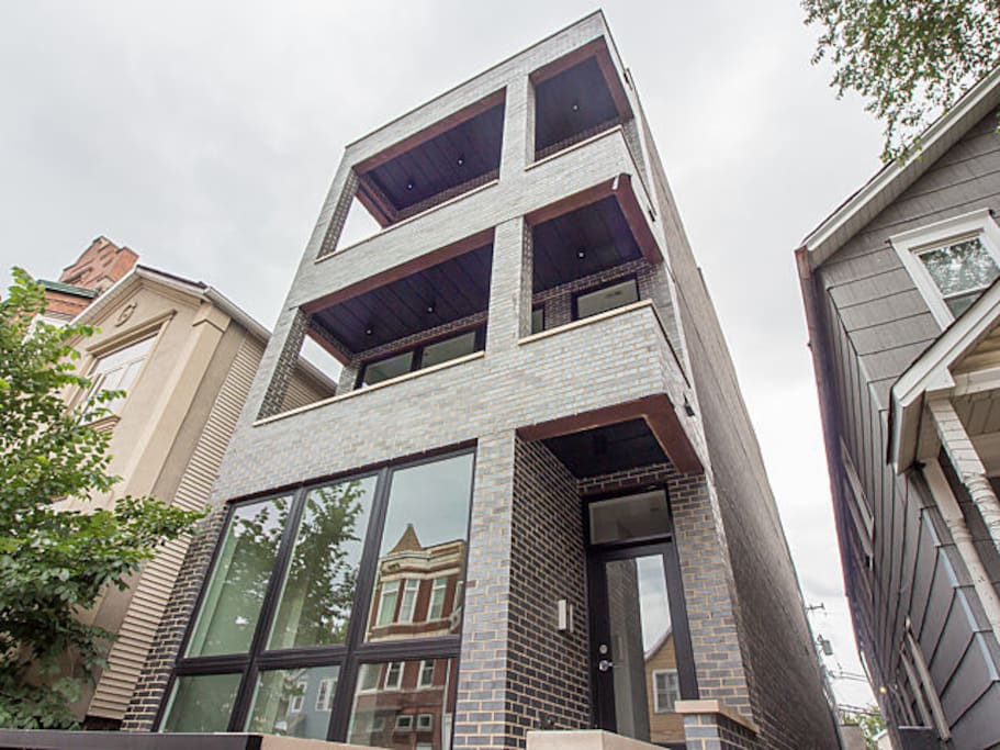 Exterior Front View