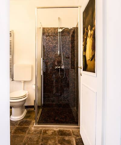 Venice Giardini Biennale Apartment gallery image 5