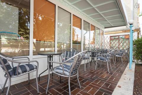 Hostel Roundabout - a place to visit :)