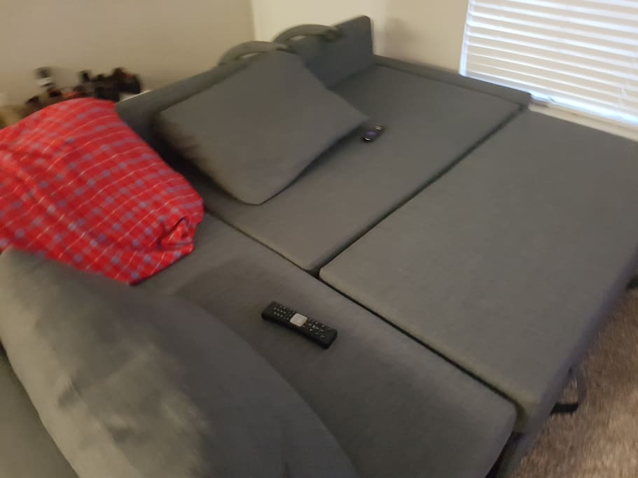 Sofa with pull out